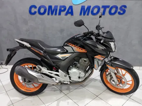 HONDA CB 250 F Twister , Foto 7