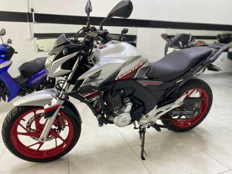HONDA CB 250 F Twister FLEXONE, Foto 4