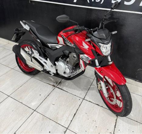 HONDA CB 250 F Twister , Foto 13