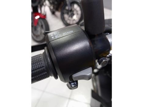 HONDA CB 300 F Twister FLEX ABS, Foto 13