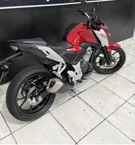 HONDA CB 300 F Twister FLEX ABS, Foto 7