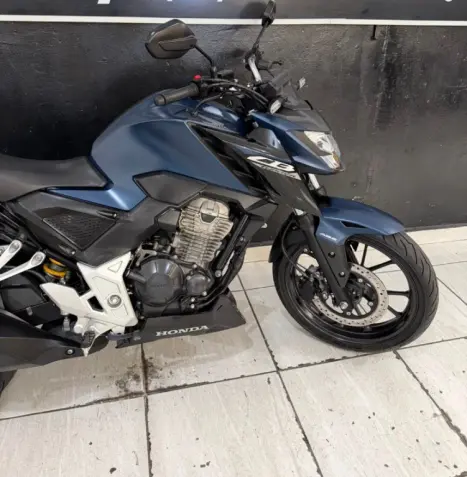 HONDA CB 300 F Twister FLEX ABS, Foto 5