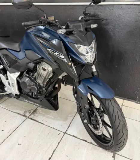 HONDA CB 300 F Twister FLEX ABS, Foto 10