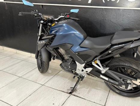 HONDA CB 300 F Twister FLEX ABS, Foto 11