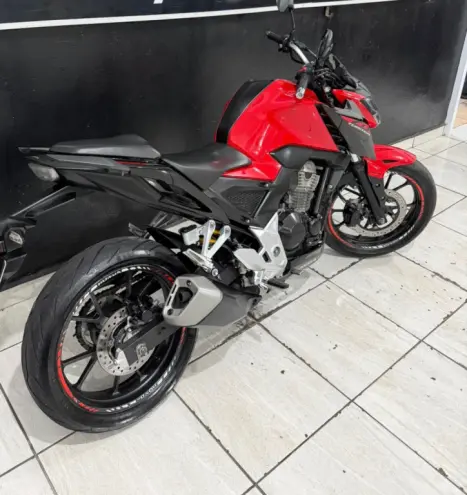 HONDA CB 300 F Twister FLEX ABS, Foto 9