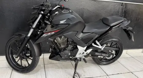 HONDA CB 300 F Twister FLEX ABS, Foto 4