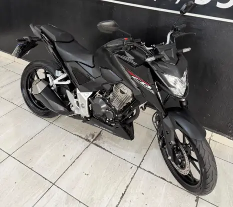 HONDA CB 300 F Twister FLEX ABS, Foto 10
