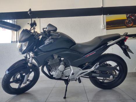 HONDA CB 300 R ABS, Foto 4 HONDA CB 300 R ABS, Foto 4