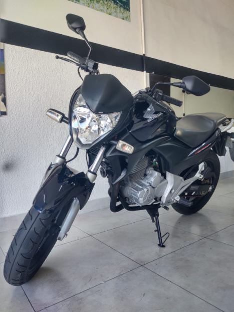 HONDA CB 300 R ABS, Foto 7 HONDA CB 300 R ABS, Foto 7