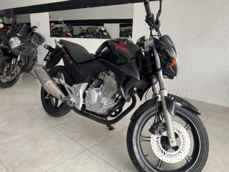 HONDA CB 300 R ESPECIAL EDITION, Foto 3