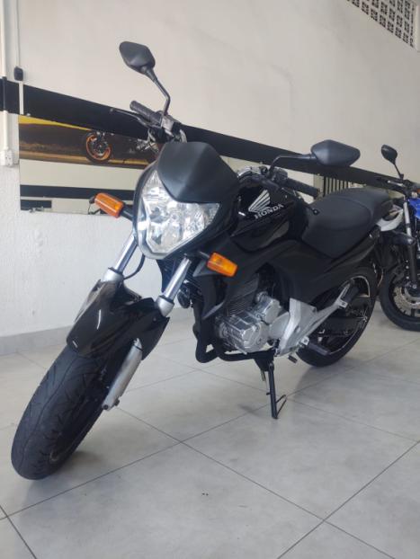HONDA CB 300 R STD, Foto 2