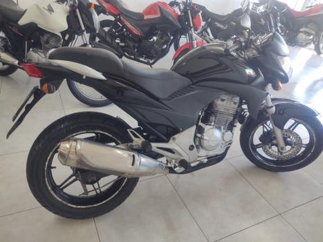 HONDA CB 300 R STD, Foto 8
