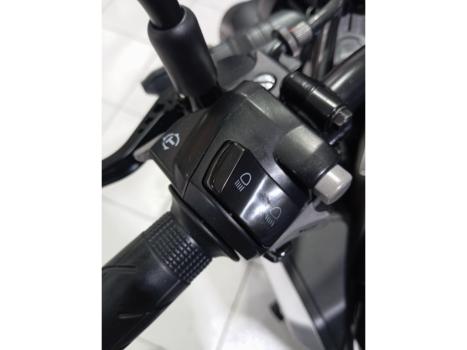 HONDA CB 650 R ABS, Foto 3