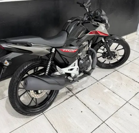 HONDA CG 160 TITAN, Foto 2