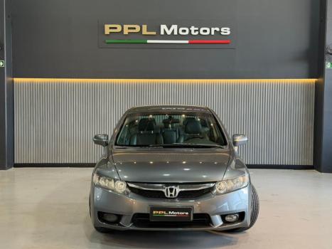 HONDA Civic 1.8 16V 4P LXS AUTOMÁTICO, Foto 4 HONDA Civic 1.8 16V 4P LXS AUTOMÁTICO, Foto 4