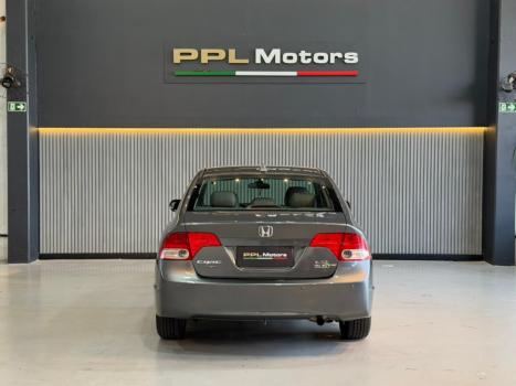 HONDA Civic 1.8 16V 4P LXS AUTOMÁTICO, Foto 8 HONDA Civic 1.8 16V 4P LXS AUTOMÁTICO, Foto 8