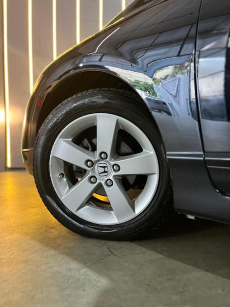 HONDA Civic 1.8 16V 4P FLEX LXS AUTOMTICO, Foto 4