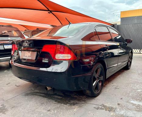 HONDA Civic 1.8 16V 4P FLEX LXS AUTOM�TICO, Foto 3