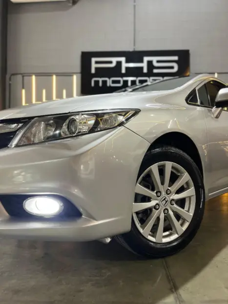 HONDA Civic 1.8 16V 4P FLEX LXL AUTOM�TICO, Foto 2