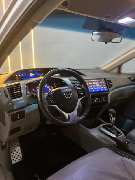 HONDA Civic 1.8 16V 4P FLEX LXL AUTOM�TICO, Foto 7