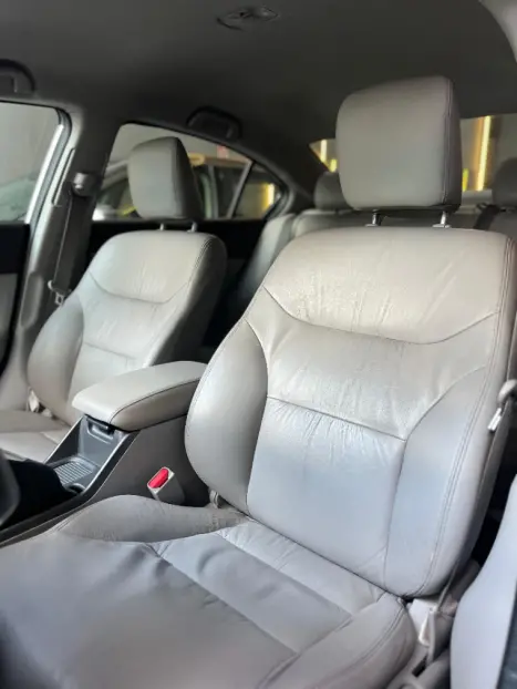 HONDA Civic 1.8 16V 4P FLEX LXL AUTOM�TICO, Foto 8