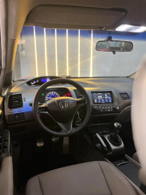 HONDA Civic 1.8 16V 4P LXS, Foto 16