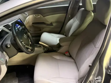 HONDA Civic 1.8 16V 4P LXS AUTOM�TICO, Foto 10