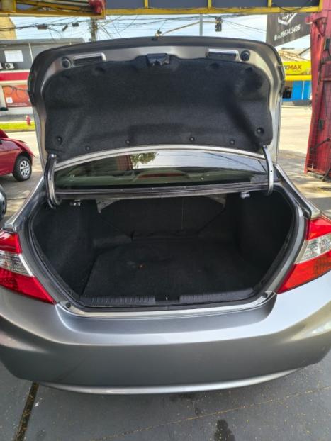 HONDA Civic 1.8 16V 4P FLEX LXS AUTOM�TICO, Foto 10