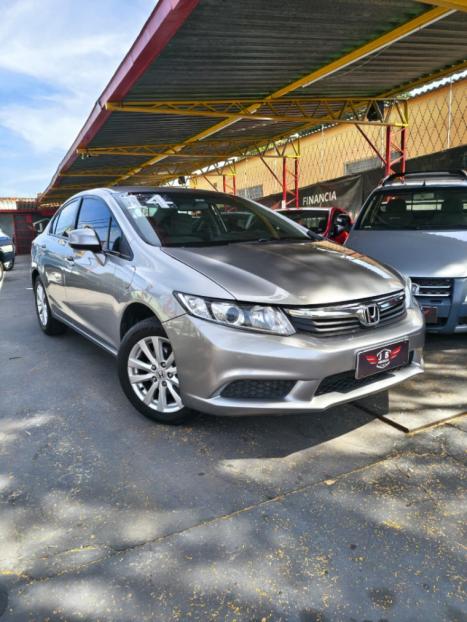 HONDA Civic 1.8 16V 4P FLEX LXS AUTOM�TICO, Foto 11
