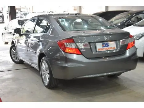 HONDA Civic 1.8 16V 4P FLEX LXS AUTOM�TICO, Foto 17