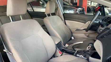 HONDA Civic 1.8 16V 4P FLEX LXS AUTOM�TICO, Foto 5