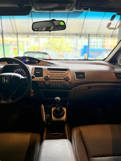 HONDA Civic 1.8 16V 4P FLEX LXS, Foto 8