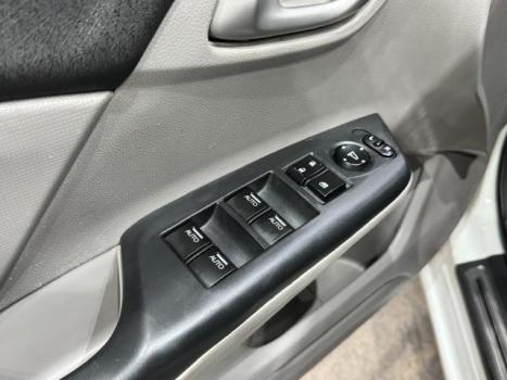 HONDA Civic 1.8 16V 4P FLEX LXS AUTOM�TICO, Foto 5
