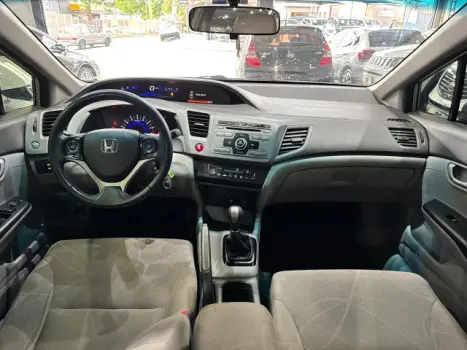 HONDA Civic 1.8 16V 4P FLEX LXS, Foto 3
