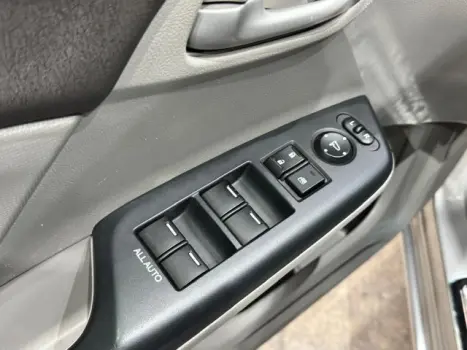 HONDA Civic 1.8 16V 4P FLEX LXS, Foto 7