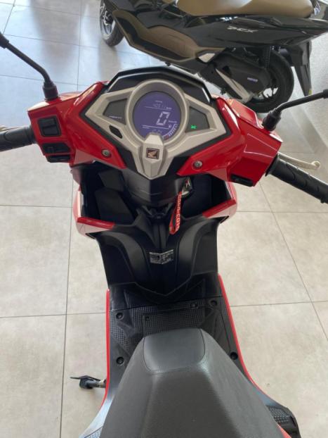 HONDA Elite 125 , Foto 3