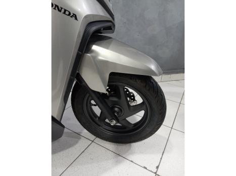 HONDA Elite 125 , Foto 4