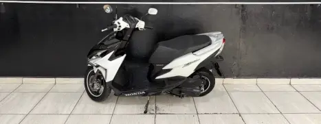 HONDA Elite 125 , Foto 4