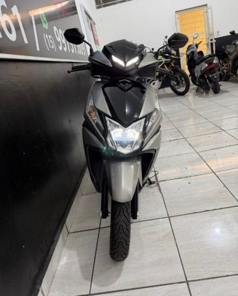 HONDA Elite 125 , Foto 7