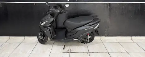 HONDA Elite 125 , Foto 4