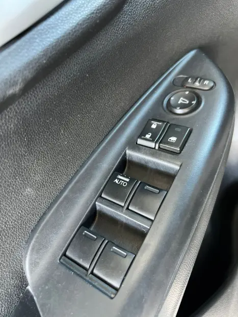 HONDA Fit 1.4 16V 4P LX FLEX AUTOM�TICO, Foto 10