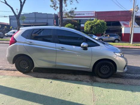 HONDA Fit 1.5 16V 4P PERSONAL FLEX AUTOMÁTICO CVT, Foto 10 HONDA Fit 1.5 16V 4P PERSONAL FLEX AUTOMÁTICO CVT, Foto 10