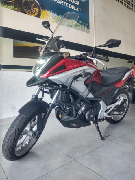 HONDA NC 750 X ABS, Foto 1