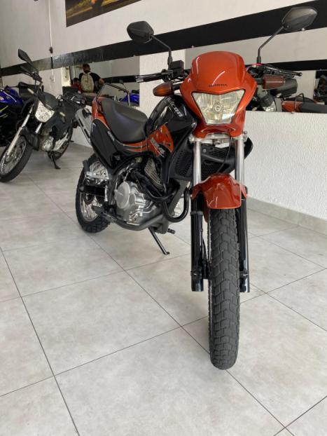 HONDA NX Falcon 400, Foto 3