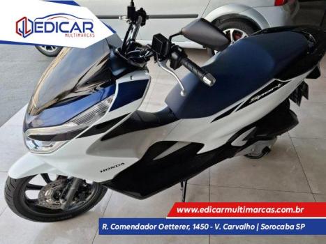 HONDA PCX 150 DLX, Foto 1