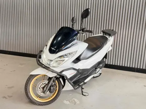 HONDA PCX 150 DLX, Foto 1