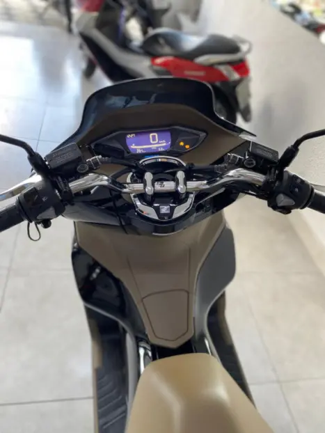 HONDA PCX 160 DLX ABS, Foto 5