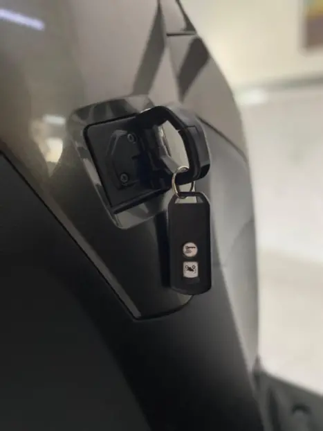 HONDA SH 300 I , Foto 4