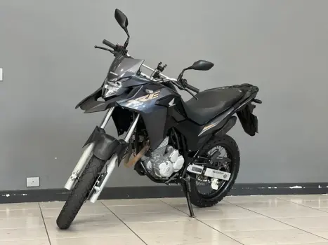 HONDA XRE 300 ABS, Foto 1