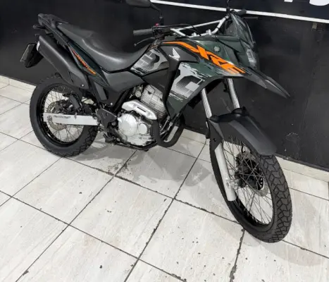 HONDA XRE 300 ADVENTURE, Foto 3